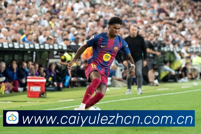 游泳女皇舍斯特伦生涯高光与竞技价值解析:最新赛事动态与深度分析 游泳女皇舍斯特伦生涯高光与竞技价值解析:最新赛事动态与深度分析